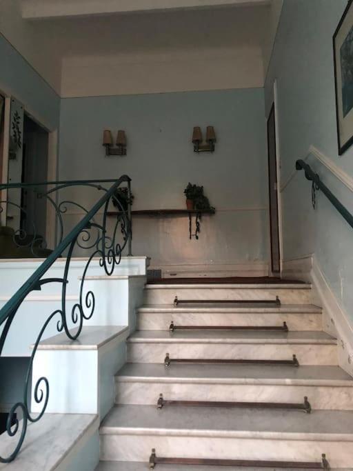 Villawoho Ментона Екстериор снимка